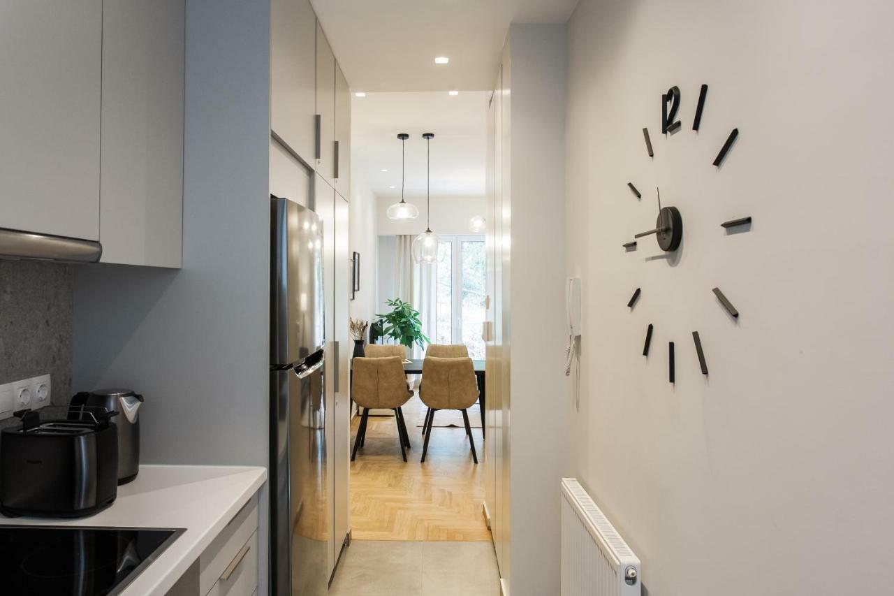 Peaceful 2Bd Apartment In Kolonaki By Upstreet アテネ エクステリア 写真
