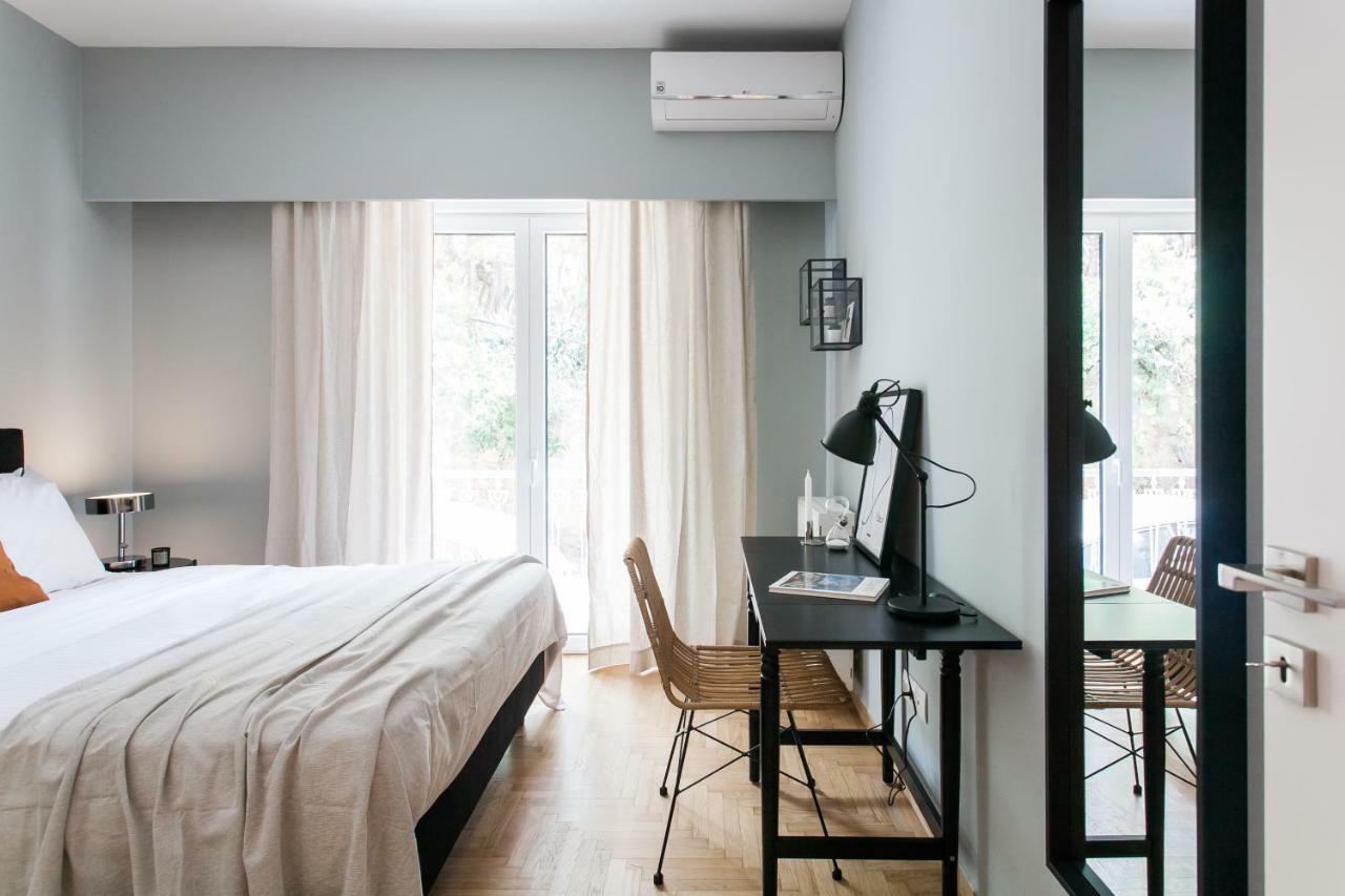 Peaceful 2Bd Apartment In Kolonaki By Upstreet アテネ エクステリア 写真